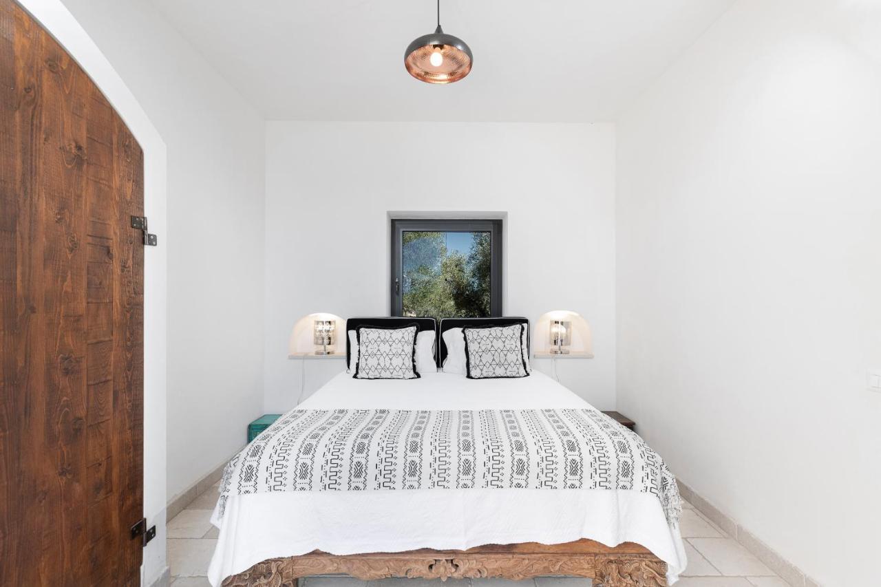 Cisternino Villa In Olive Groove Екстер'єр фото